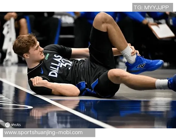 克莱盛赞弗拉格连续获最佳新秀奖展现真正实力与潜力